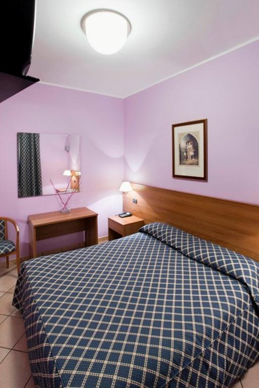 Hotel Scrivano Рандаццо Номер фото
