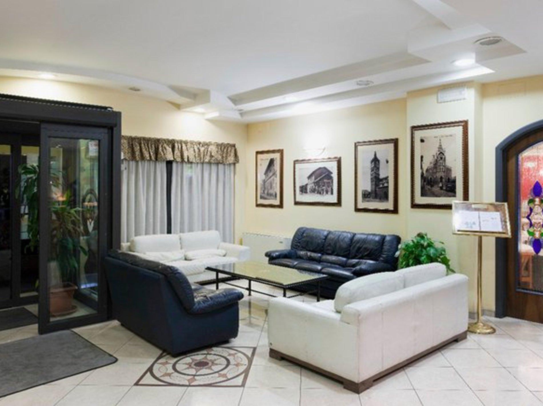 Hotel Scrivano Рандаццо Экстерьер фото